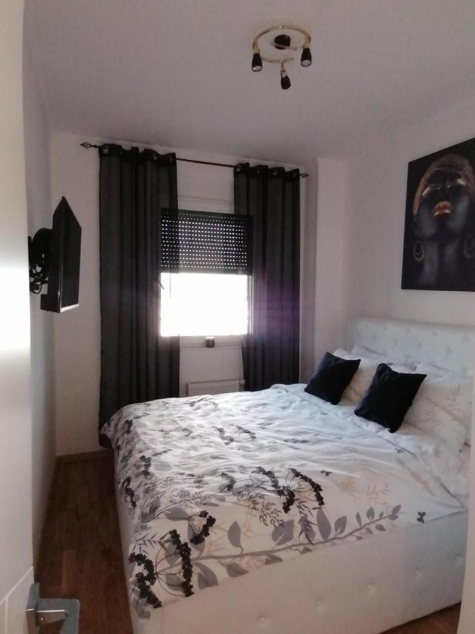 Apartman Anamarija Banja Luka Exterior foto